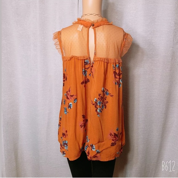 ARIZONA JEAN'S CO FLORAL TOP SIZE LARGE - Picture 5 of 5